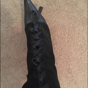 Black lace up boots